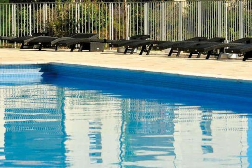 Le Soleil D Eugenie Appartement Dans Residence Avec Piscine Commune Pres De Carcassonne Olonzac Zewnętrze zdjęcie